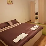 Bigcitty Πανσιόν