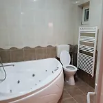Bigcitty Πανσιόν